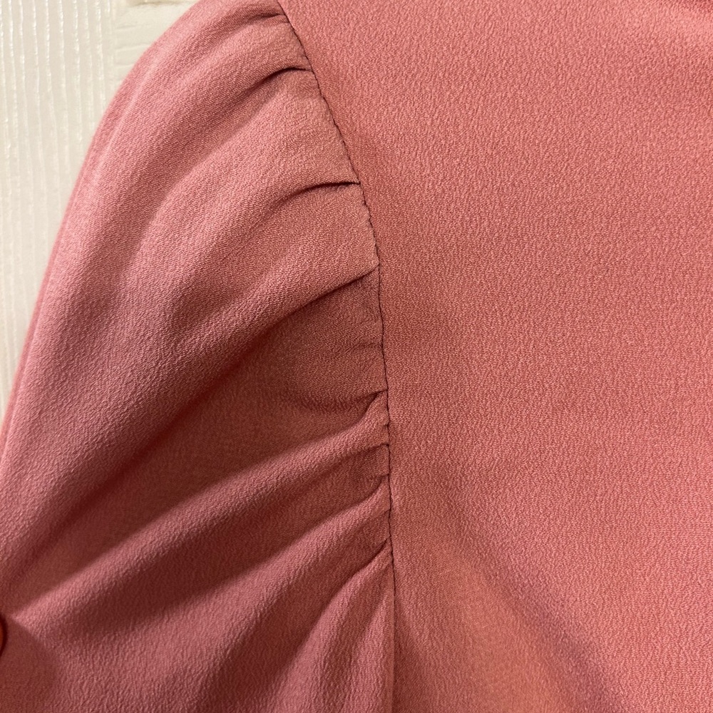express blouse - Picture 3 of 5